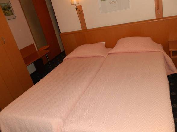 Hotel Opera, Brussels