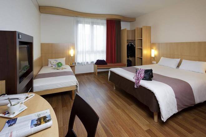 ibis Hotel Brussels Centre Gare du Midi, Brussels