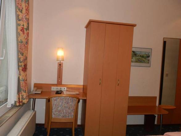 Hotel Opera, Brussels