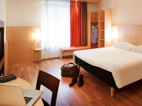 ibis Hotel Brussels Centre Gare du Midi, Brussels