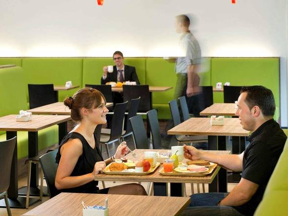 ibis Hotel Brussels Centre Gare du Midi, Brussels