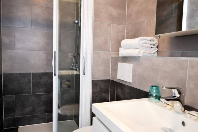 Hotel Saint Nicolas, Brussels