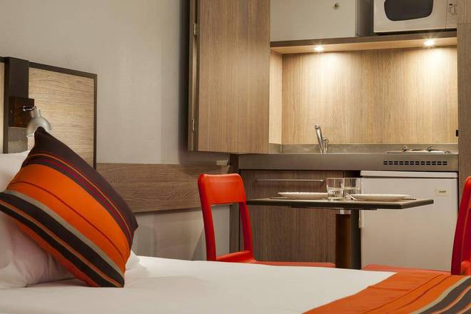Comfort Suite Rive Gauche Lyon Centre, Lyon