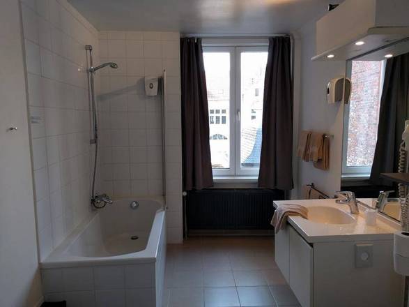 Canalview Hotel Ter Reien, Bruges