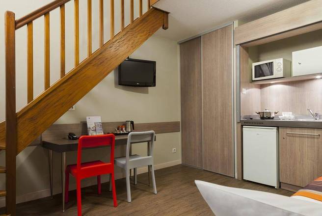 Comfort Suite Rive Gauche Lyon Centre, Lyon