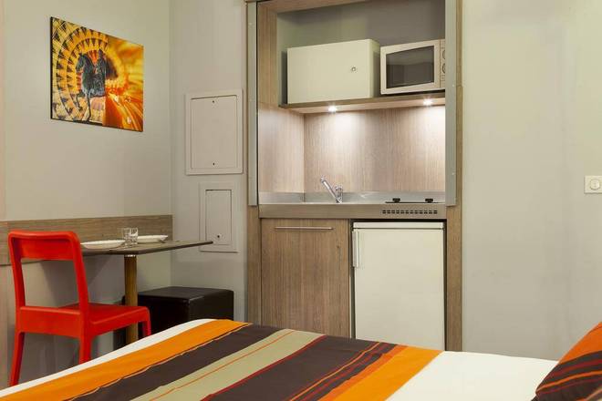 Comfort Suite Rive Gauche Lyon Centre, Lyon