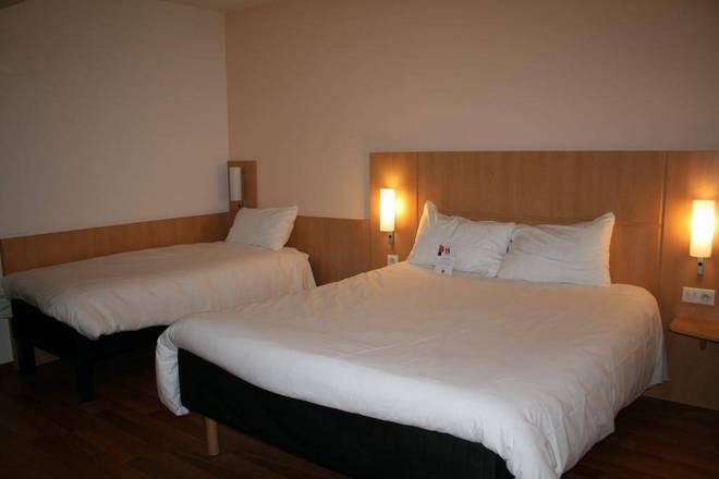 ibis Hotel Brussels Centre Gare du Midi, Brussels
